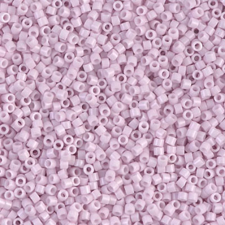 Miyuki Délicas 15/0 DBS1494 Opaque Pale Rose, sachet de 5gr, environ 1700 perles, Couleur Opaque, teintée dans la masse.