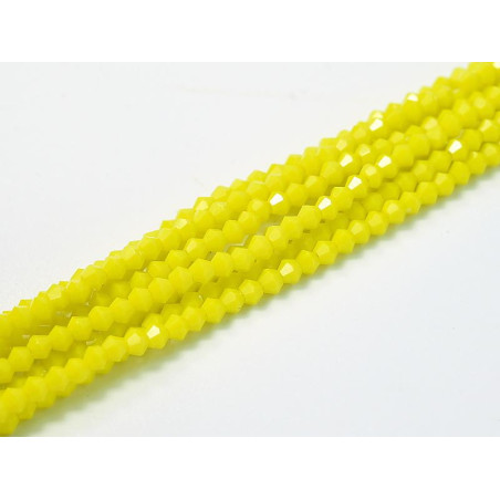 Toupies 2mm en Cristal Opaque Yellow. sachet de 20 pièces. Couleur Opaque Yellow origine chine. Parfaitement régulières.