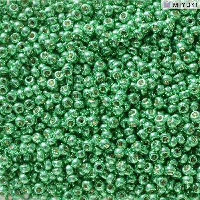 Rocailles 11/0 Duracoat Galvanized Dark Mint Green 5105 sachet de 10gr par Miyuki.Environ 1100 perles.Couleur Vert menthe