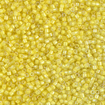 DB1776 Delicas 11/0 White Lined Yellow AB (x 5gr) DB1776 Delicas 11/0 White Lined Yellow AB (x 5gr)