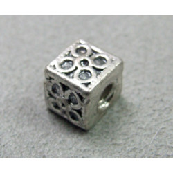 Perle intercalaire carré style Pandora fleur 9mm - argenté (x1)