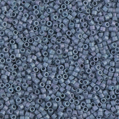 DB0376 Delicas 11/0 Bleu Gris Clair Métallisé Mat (x 5gr)