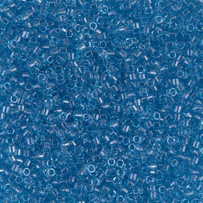 DB0113 Delicas 11/0 Bleu Transparent Lustré (x5gr) DB0113 Delicas 11/0 Bleu Transparent Lustré (x5gr)