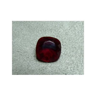 Cabochon carré 4470 12mm Burgundy F (x1)