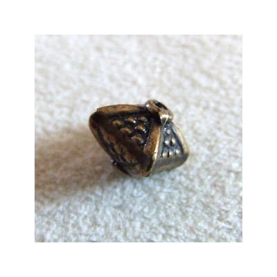 Intercalaire pyramide Bronze 7mm (X1) Intercalaire pyramide Bronze 7mm (X1)