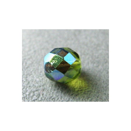 Facettes en verre de Bohême 10mm Olivine AB (x1)