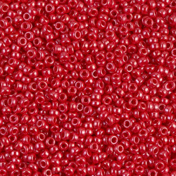 R11-0426 Rocailles 11/0 Opaque Red Luster (x 10gr)