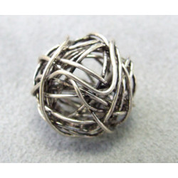 Perle métallisée boule fils entrelacés 20mm argenté vieilli (x1)