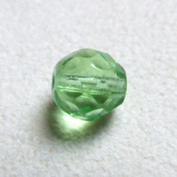 Facettes en verre de Bohême 8mm Peridot (x10)