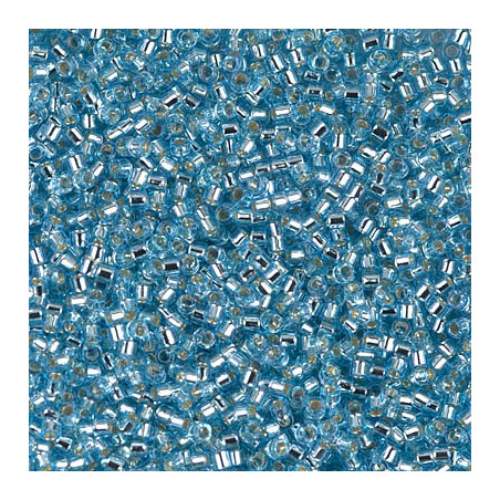 DB0044 Delicas 11/0 Aquamarine Silver Ligned (x 5gr)