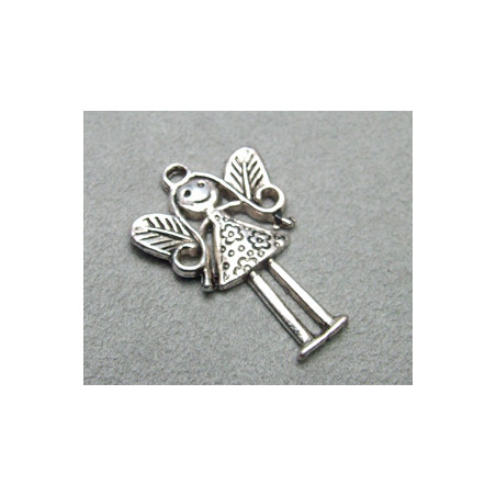 Breloque Poupée 36X24mm (X1)