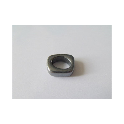 Rondelle céramique 17X14X5X10mm Hématite émaillé(X1)