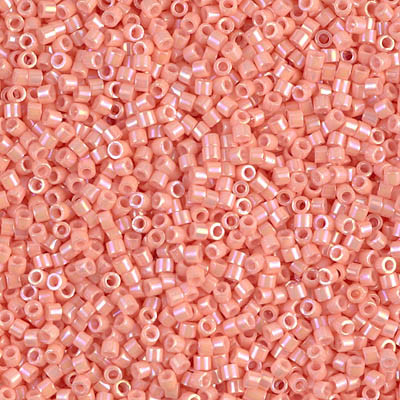 DB0207 Delicas 11/0 Opaque Peach (=R596) (x5gr)