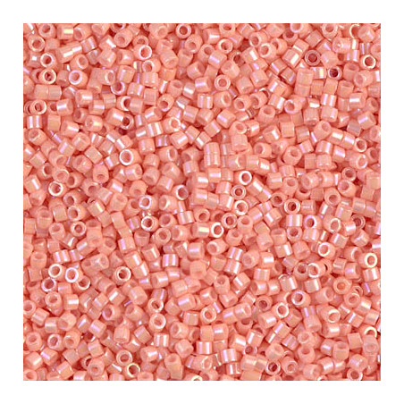 DB0207 Delicas 11/0 Opaque Peach (=R596) (x5gr)