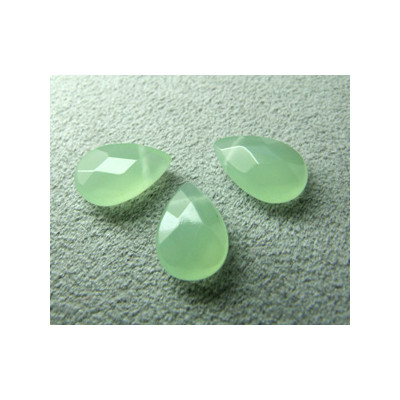 Goutte Facettée Vert Anis 12X8mm(X1)