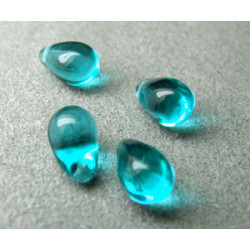 Goutte en verre de Bohême 10mm Blue Zircon (x1)