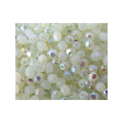 Facettes de Bohême 3mm Light Jonquille Opal AB (x100) Facettes de Bohême 3mm Light Jonquille Opal AB (x100)