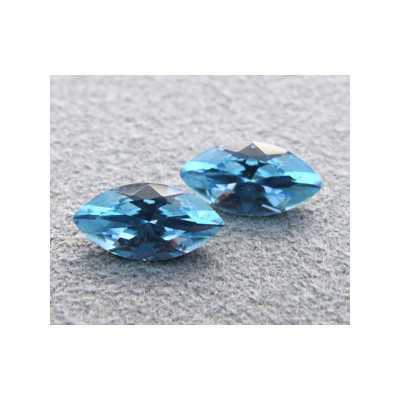 Navette Swarovski 4228 10X5mm Aquamarine (x1)