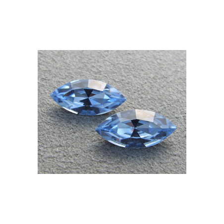 Navette Swarovski 4228 15X7mm Light Sapphire (x1)