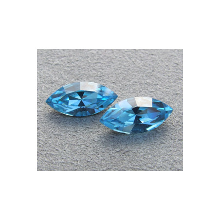 Navette Swarovski 4228 15X7mm Aquamarine (x1)