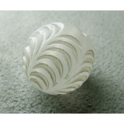 Perle synthétique boule gravée 16mm Blanc (x1)