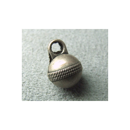 Breloque Boulet 15x10mm (x1)