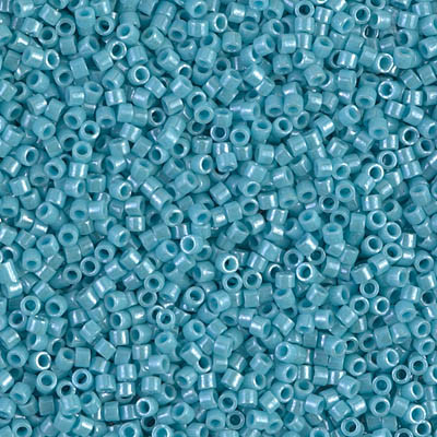 DB0217 Delicas 11/0 Opaque Turquoise luster (x 5gr) DB0217 Delicas 11/0 Opaque Turquoise luster (x 5gr)