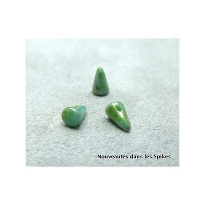 Spikes en verre de Bohême 8x5mm Green Turquoise Lumi (x1)