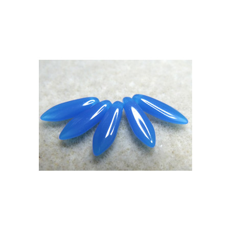 Dague en verre de Bohême 5x16mm - Opaque Capri Blue (x20)  