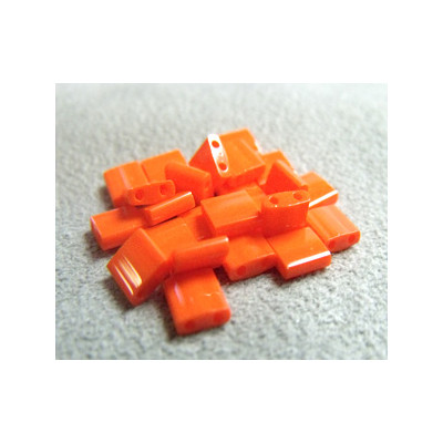 TL-0406 Tilas Bead 5mm Opaque Orange (=DB722) (x boite de 5gr)