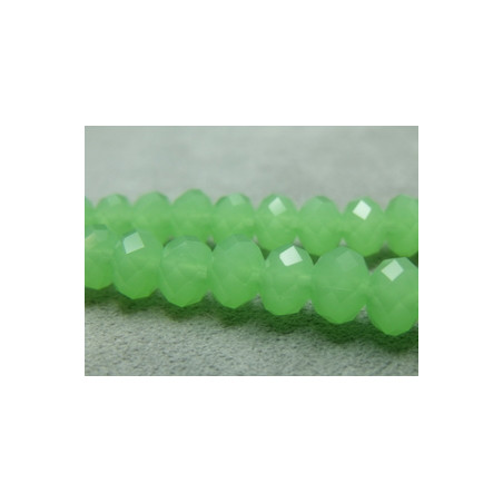 Fils de 72 perles rondes aplaties en Cristal de Chine 8x6mm Green Opal (x 1 fil de 72 perles)