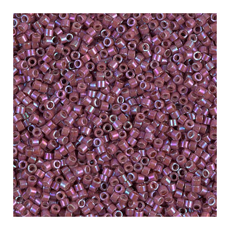 DB1015 Delicas 11/0 Metallic Raspberry Luster (x5gr)