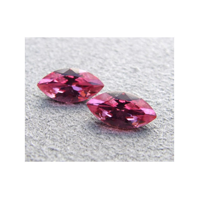 Navette Swarovski 4228 10X5mm Rose (x1)