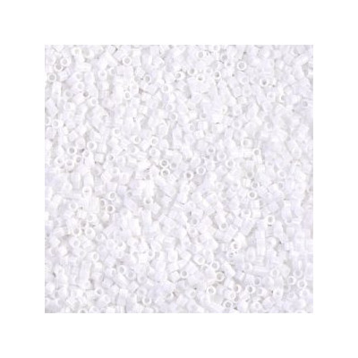 DBS-0200 Delicas 15/0 Opaque Chalk White (=R402) (x5gr)