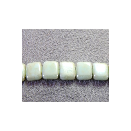 Perles Tiles 6X6X3mm Pale Turquoise Star Dust (X50)