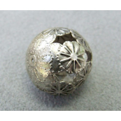 Perle métallisée boule creuse étoiles 20mm argenté (x1)